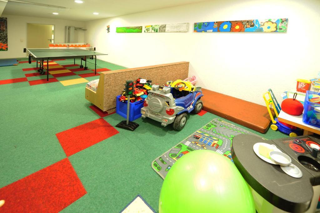 Hotel Toni Galtuer Ngoại thất bức ảnh