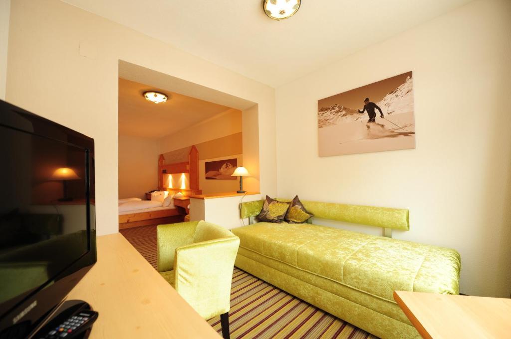 Hotel Toni Galtuer Phòng bức ảnh